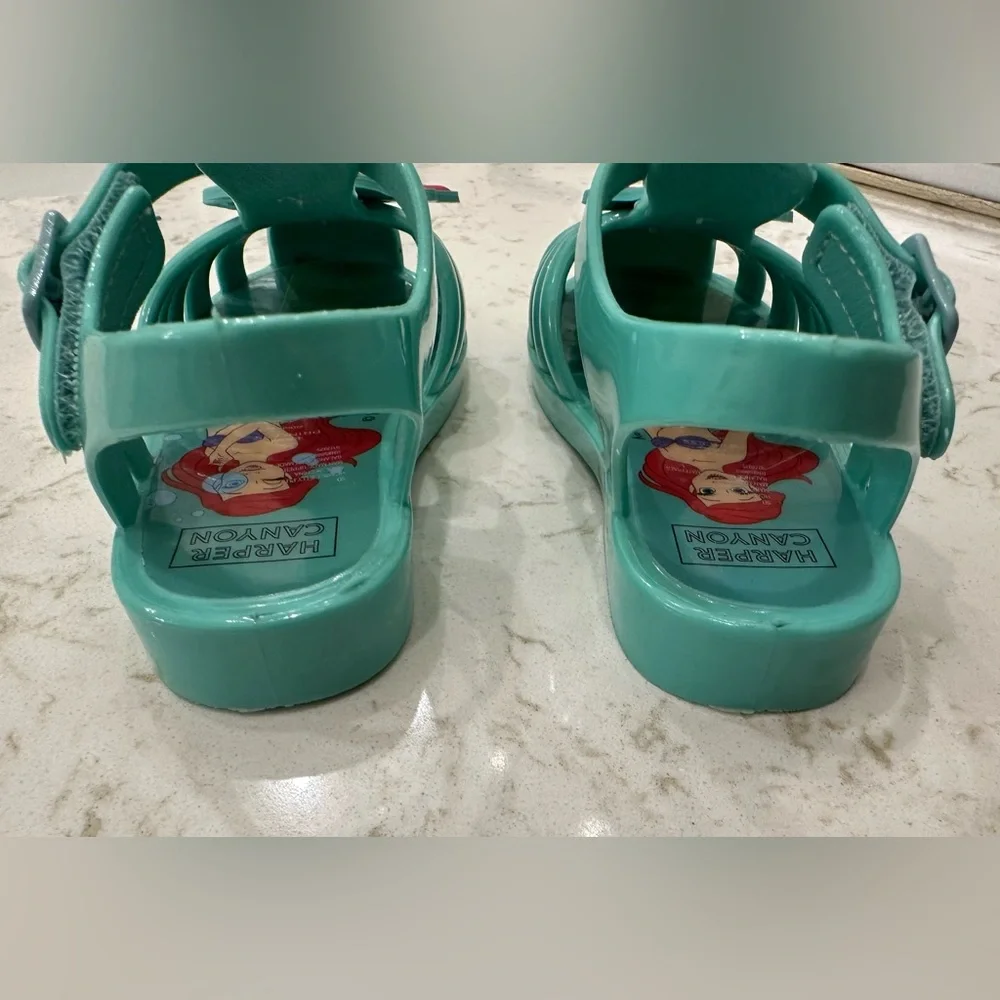 Harper Canyon x Disney Kids Ariel Fisherman Sandal NWOT 5